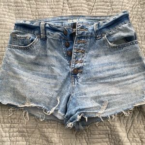 American Original Rewash Brand jean shorts